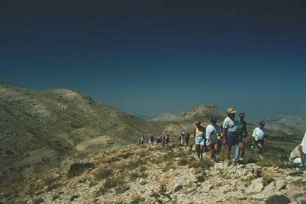 Club de vieux sentiers Hikers on Jabal Tannourine