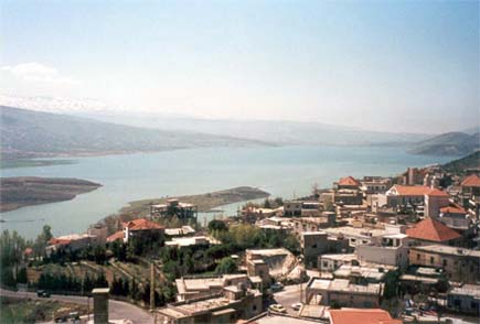 Karaoun Lake