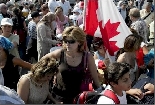Des milliers des ressortissants canadiens se sont masss  Beyrouth pour prendre les bateaux. (La Presse Canadienne)