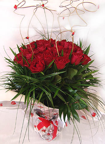 Lebanese Valentine Flower Arrangements