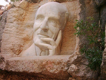 Chakhroub Lebanese Philosopher Mikhayel Neaiimeh