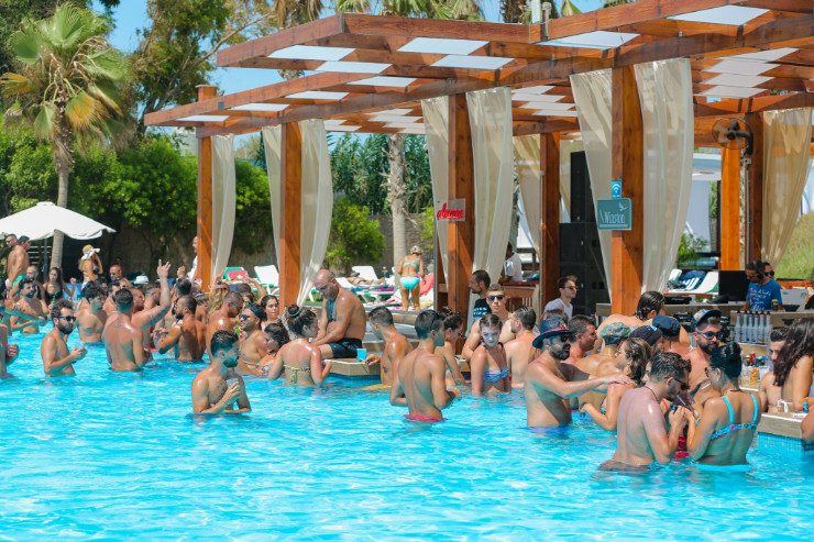 La Suite Oceana Beach Resort - Damour