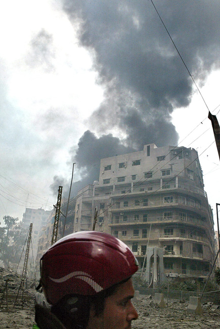 Israel Attacks Beirut July 2006